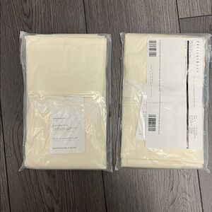 Pottery Barn Essential Sateen Pillowcases in Cream